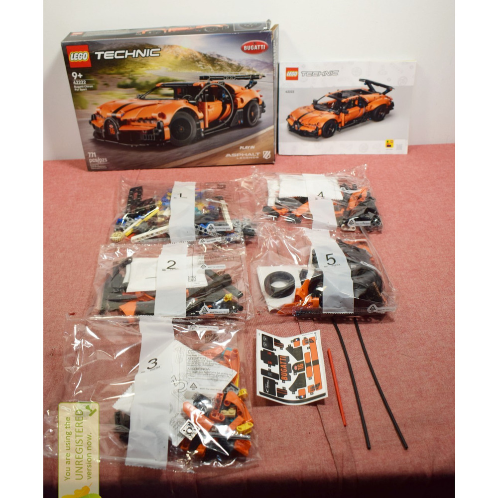 LEGO Technic Bugatti Chiron Pur Sport Hypercar 42222